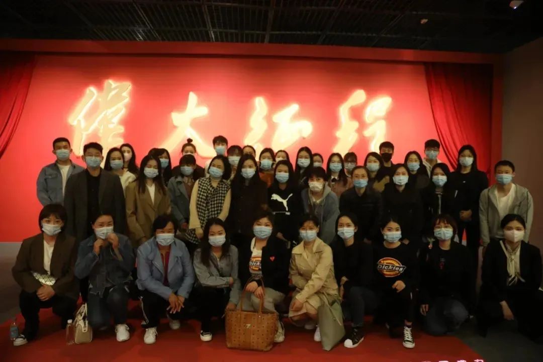 三月雨讲解员培训现场