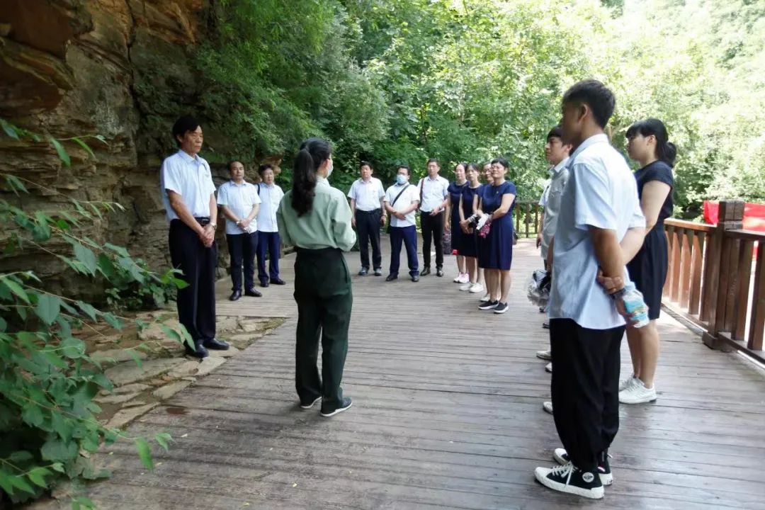 红谷党员教育基地 红谷党员教育基地