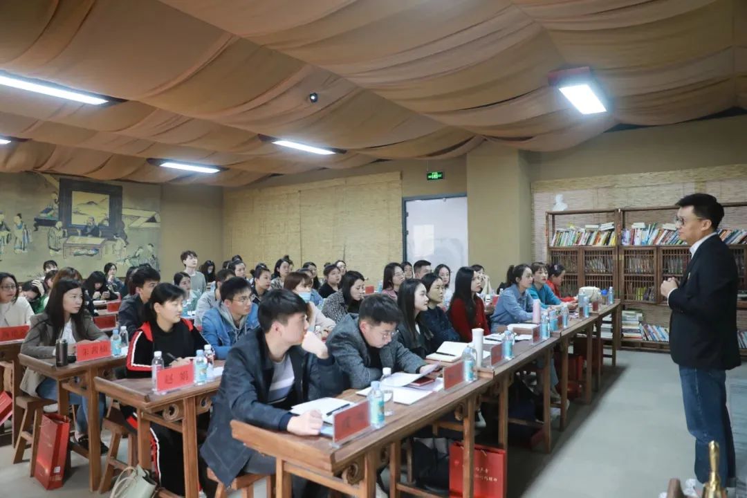 三月雨讲解员培训现场